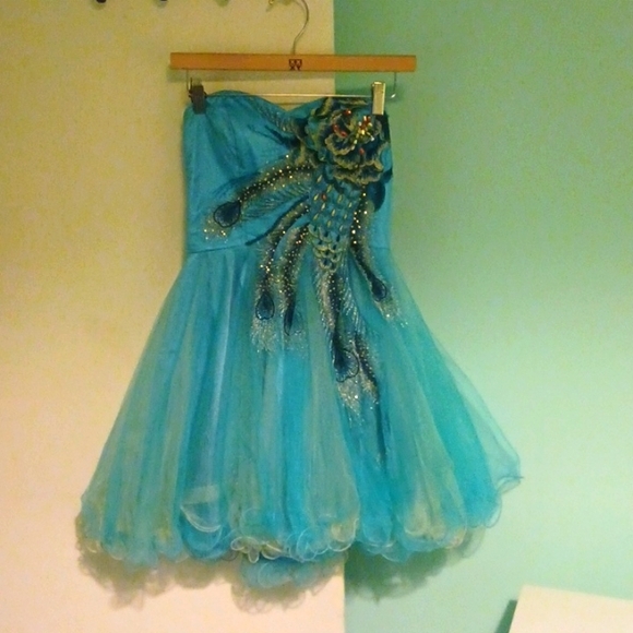 pink violet Dresses & Skirts - Pink violet prom dress size small